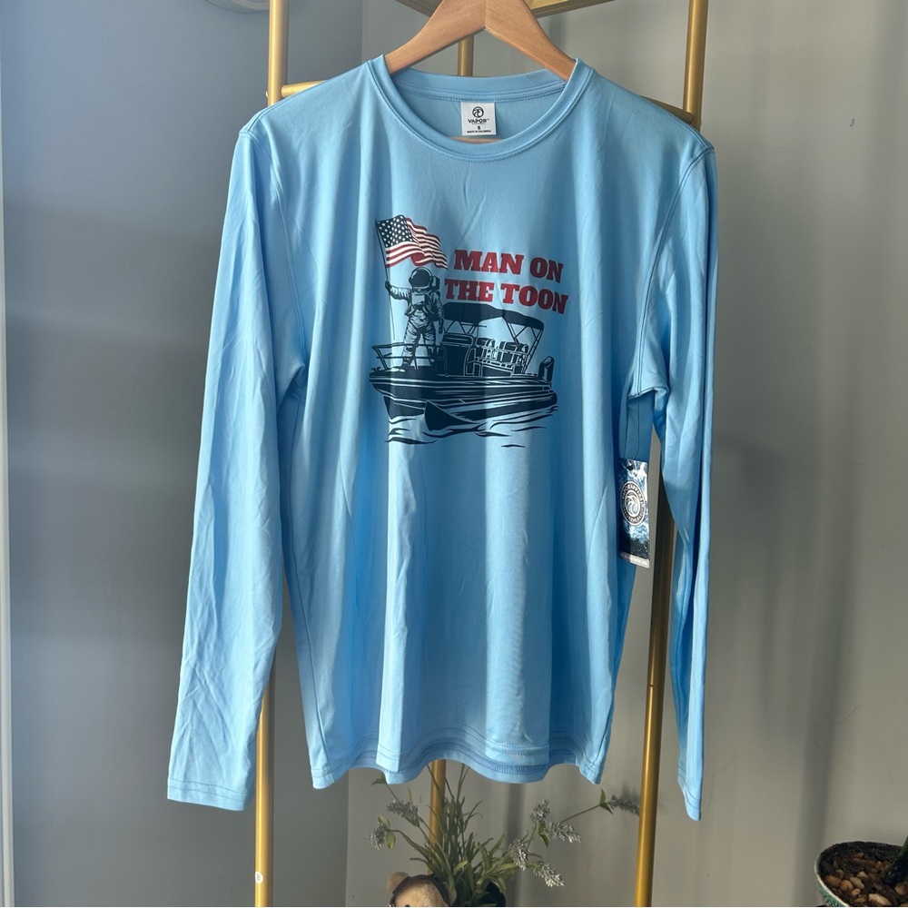 Vapor Apparel men’s long sleeves tops Man on the Toon UPF 50+ cool wicking in S